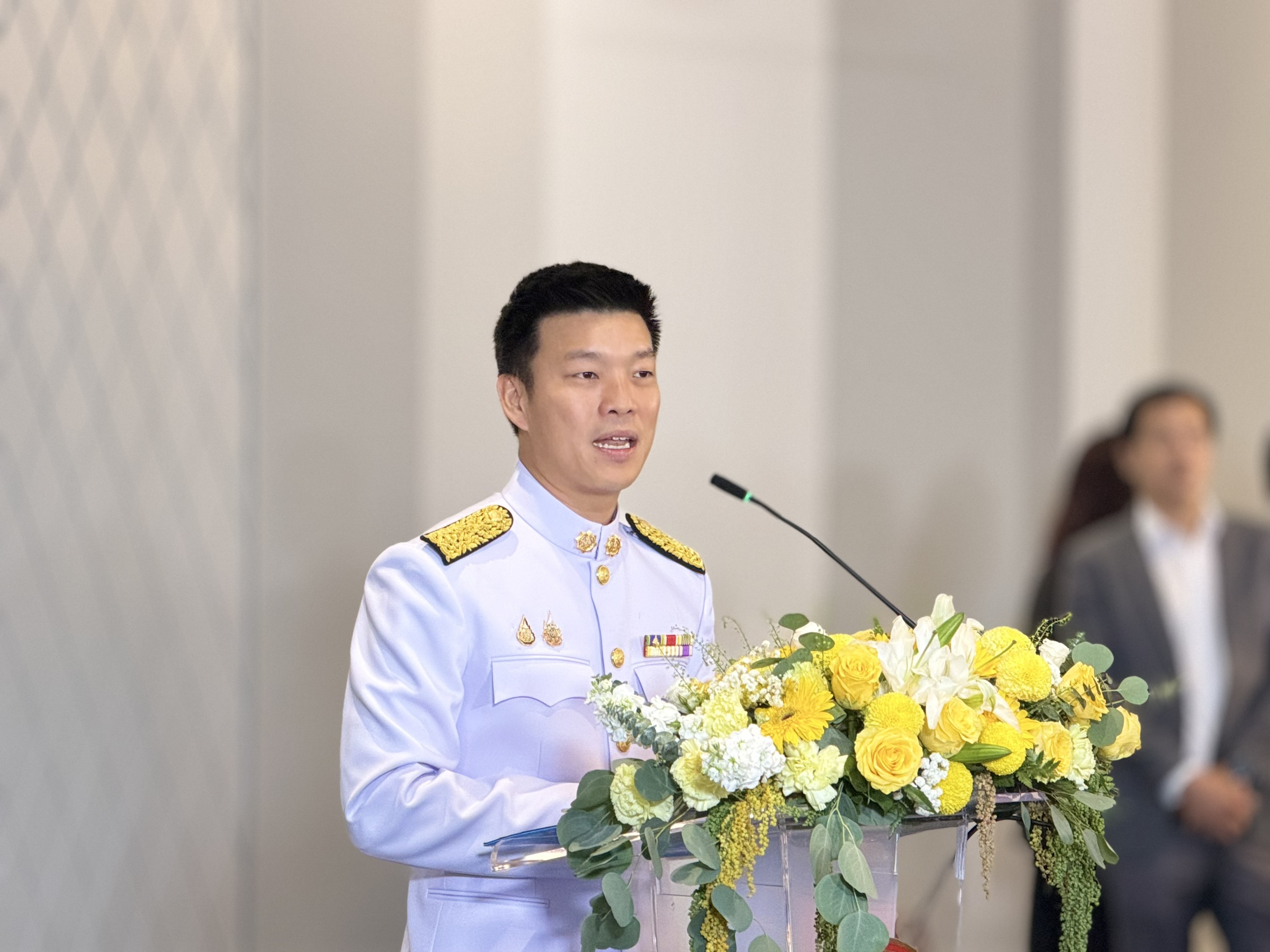 ‘ณัฐพงษ์’ รับสนองพระบรมราชโองการโปรดเกล้าฯ แต่งตั้งเป็น “ผู้นำฝ่ายค้าน”