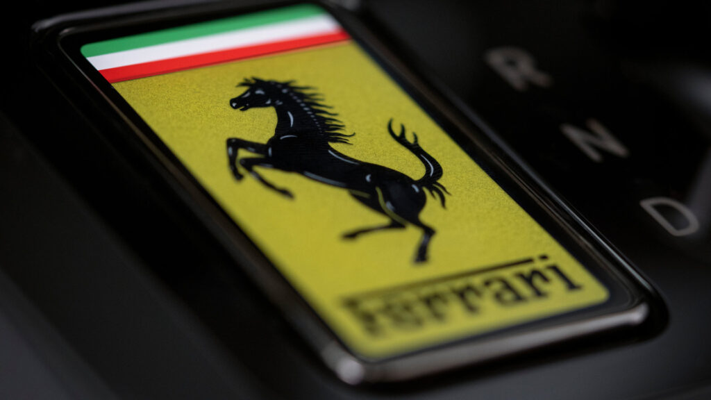 Ferrari Luce  