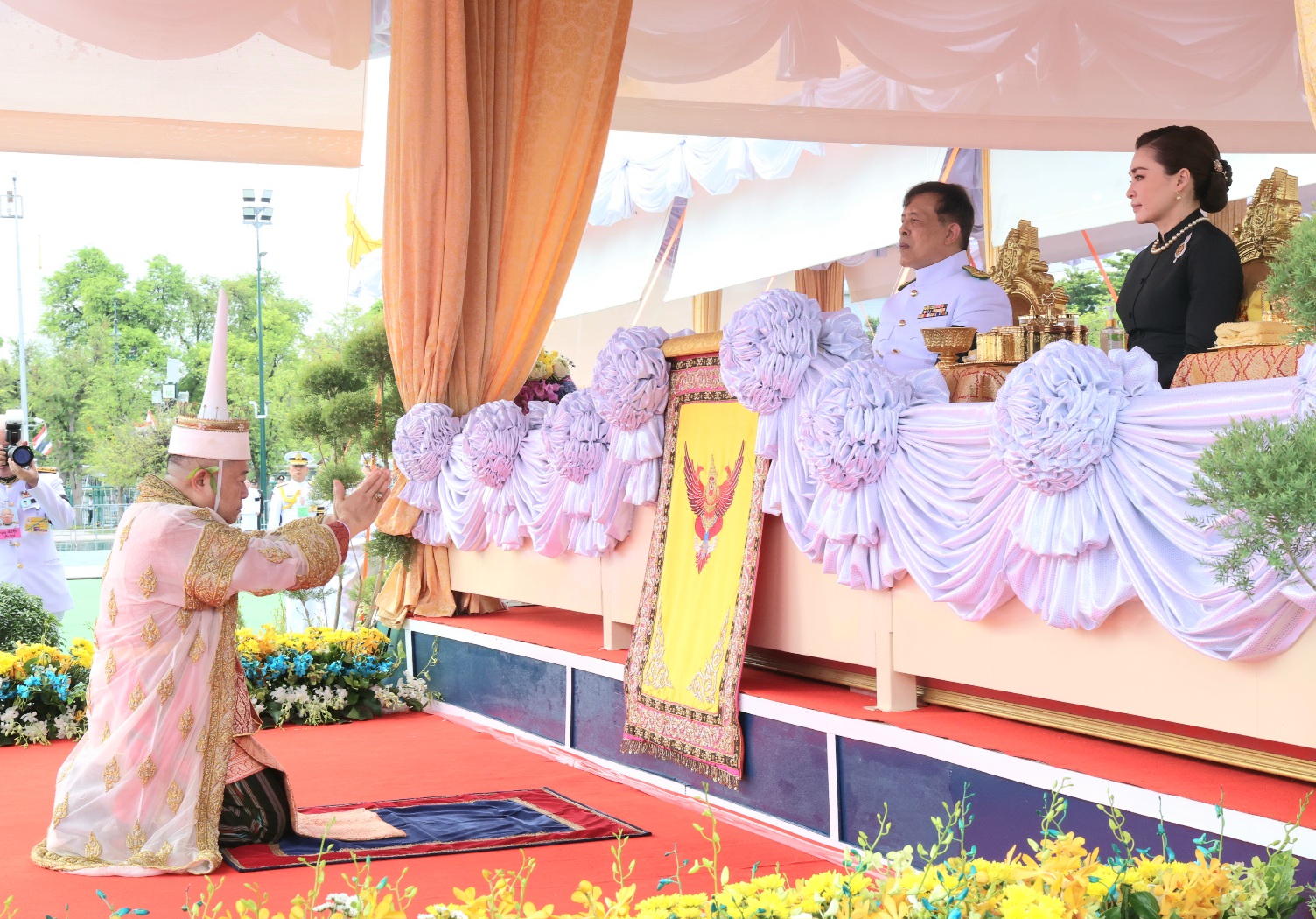 ในหลวง พระราชินี เสด็จฯ พระราชพิธีจรดพระนังคัลแรกนาขวัญ มณฑลพิธีสนามหลวง