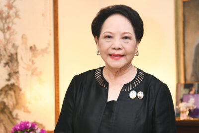 ท่านผู้หญิง วิวรรณ ทายาท ‘พระองค์วรรณฯ’  50 ปี ประชาชาติธุรกิจ ‘เชื่อว่าท่านพ่อทรงพอพระทัย’