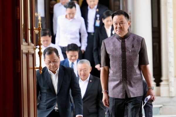 รบ.ลุยแก้ ‘กม.จัดซื้อจัดจ้าง’ เลิกยึดราคาต่ำสุด จัดการคู่สัญญาทำรัฐเสียหาย