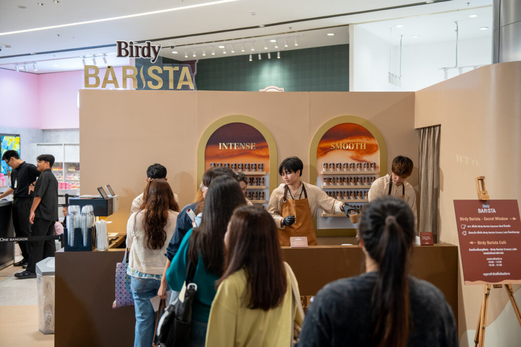 Birdy Barista The House of Layers X PHUWIN (1)