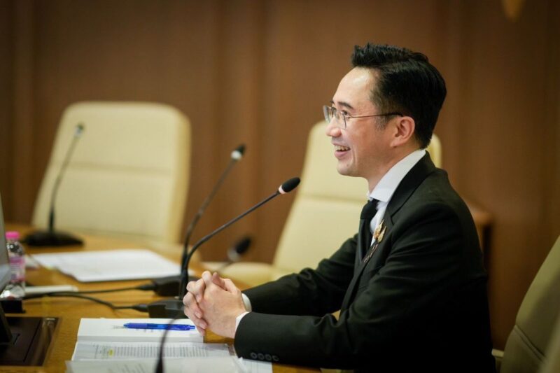 ยศชนัน วงศ์สวัสดิ์