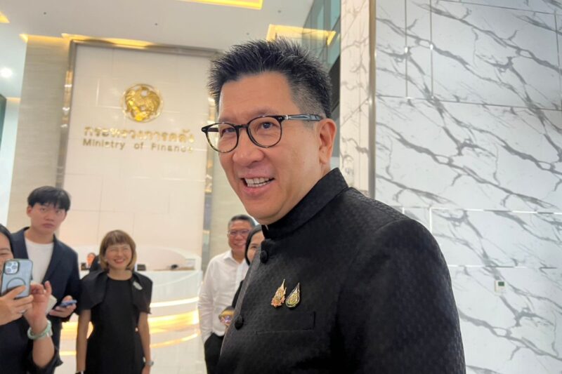 เอกนิติ นิติทัณฑ์ประภาศ
