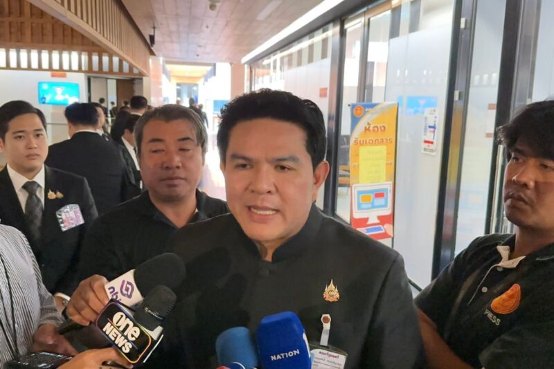 สุรศักดิ์ เจริญพันธุ์วรกุล