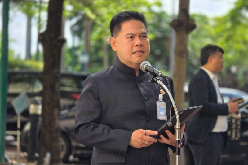 วราวุธ ศิลปอาชา