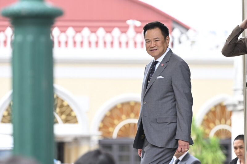 อนุทิน ตั้ง KPI 1 ปี ’รมต.- ปธ.กมธ.’ ผลงานไม่เข้าเป้า ส่อถูกปรับ
