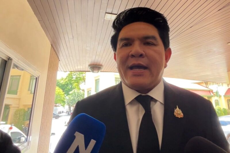 สุรศักดิ์ พันธ์เจริญวรกุล