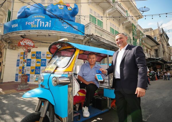 Visa-กรุงไทย ปั้น ‘ตุ๊กตุ๊กไร้เงินสด’ นำร่อง 80 คัน ตั้งเป้าปี’70 ครอบคลุม 15%