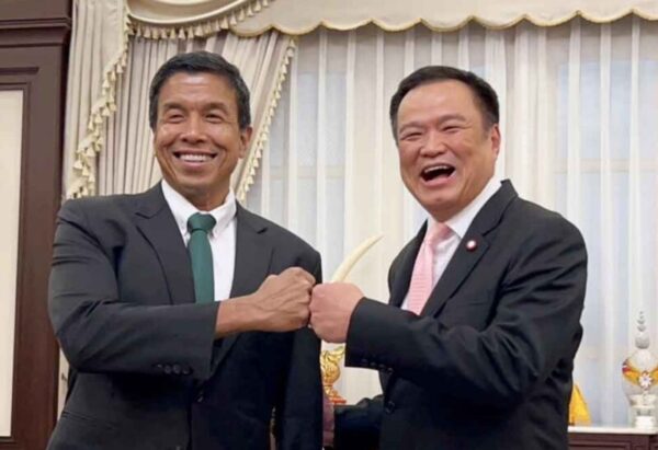 ‘อนุทิน’ แสดงความยินดี ‘ชัชชาติ’ บอกพร้อมให้ความร่วมมือทำงานเพื่อ กทม. 