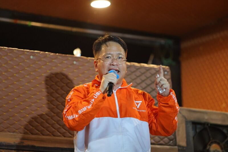 “เดชรัต” น้อมรับคำติ ยัน ปชน. ไม่คิดล้มบัตรทอง เดินหน้ารับฟังแก้ปม สปสช.