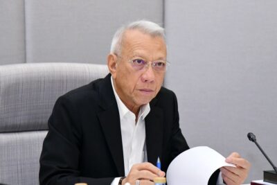 ‘พิพัฒน์’ เร่งแก้ปัญหาที่อยู่อาศัย 27,000 ครัวเรือน บุกรุกบนที่ดินรถไฟ