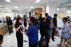 กรมขนส่งเผยกว่า 1 แสนราย เข้าตรวจสอบข้อมูลทางทะเบียนรถ ‘บัตรสวัสดิการแห่งรัฐ’