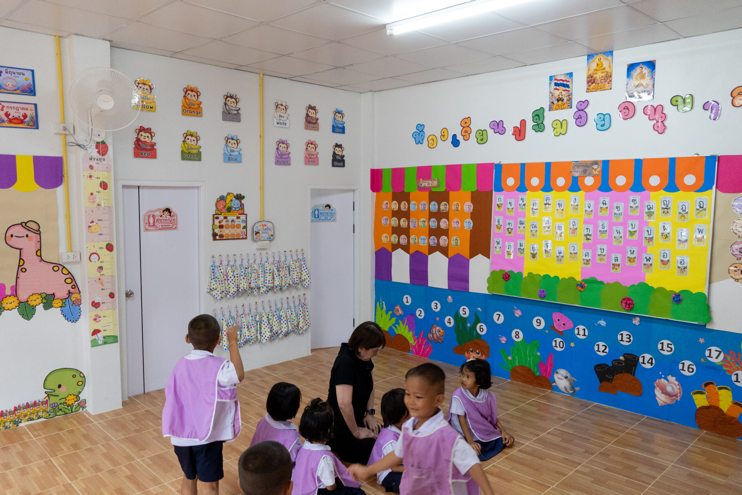 ปูนซีเมนต์นครหลวงร่วมมูลนิธิกรุงศรี CSR รร.ตชด.