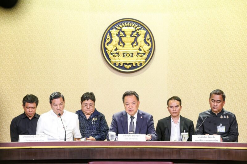 มท.พบข้าราชการ สถ. มีมูลผิดวินัยหนัก 5 คน สุ่มตรวจ 79 รายคำตอบไม่ตรงเกินครึ่ง