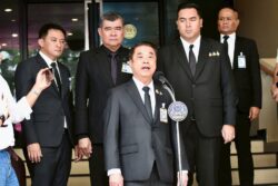 ’สุริยะ’ การันตี ‘รพีภัทร์‘ คุณสมบัติเหมาะนั่งปลัดเกษตรฯ สัปดาห์หน้าชงตั้งอธิบดี