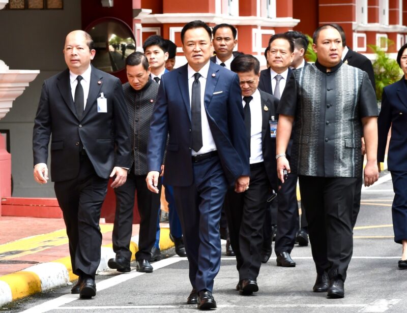 นายกฯ ย้ำยังไม่ปรับ ครม. จี้ รมต.เร่งทำผลงาน ยังไร้แผนดึงพรรคใหม่ร่วมรัฐบาล