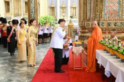 ในหลวง-พระราชินี เสด็จฯ พระราชพิธี เฉลิมพระชนมพรรษา