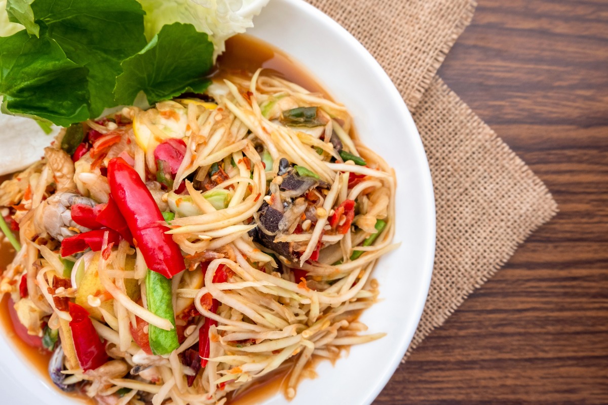 ผลตรวจน้องใหม่ มมส พบติดเชื้อพยาธิใบไม้ตับ 33% มหาสารคามเร่งคุมร้านส้มตำ