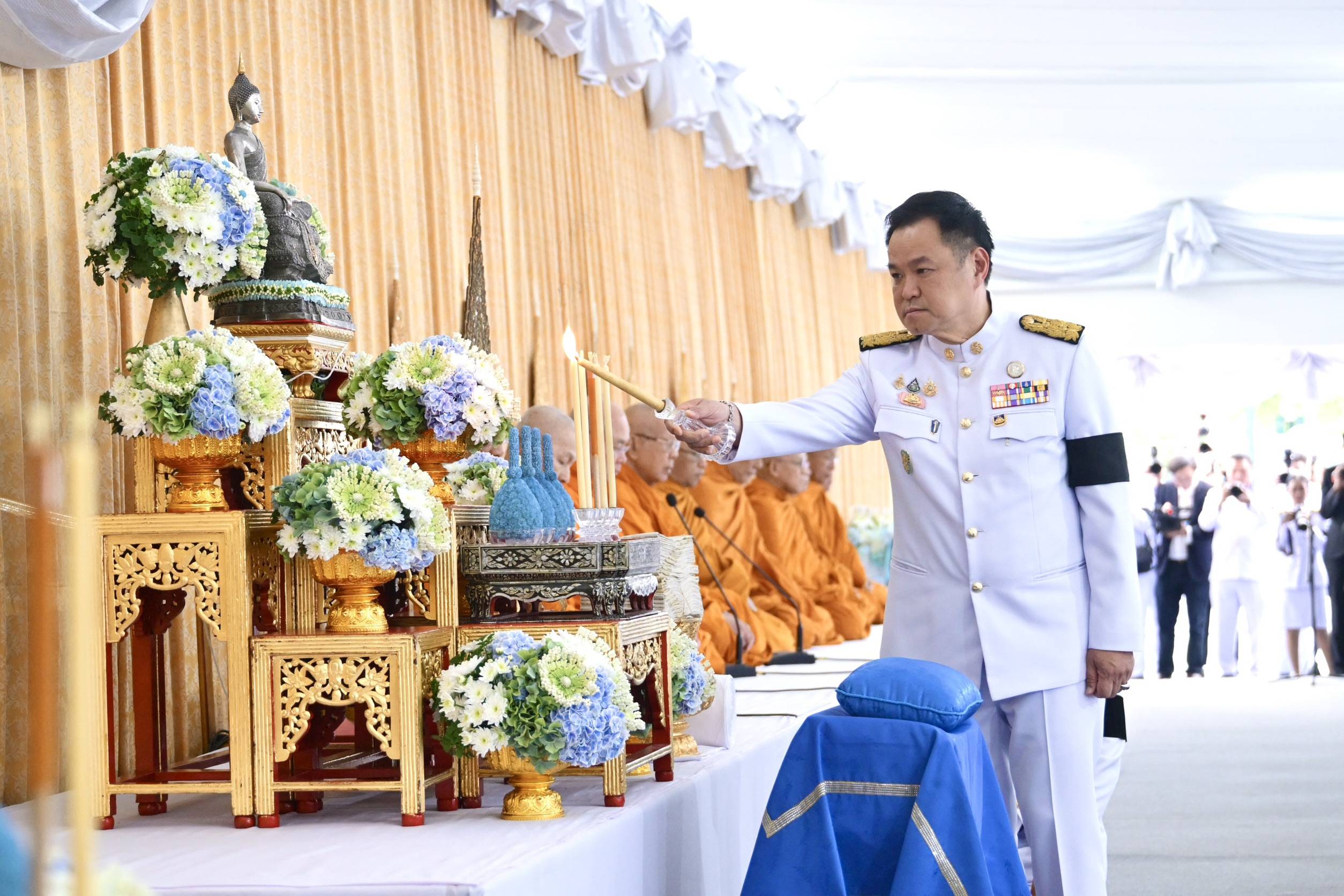 นายกฯ เป็นประธานทำบุญถวายพระราชกุศล เนื่องในวัน 12 สิงหา