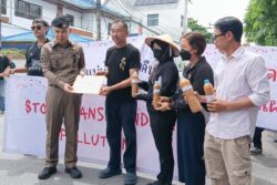 เครือข่ายลุ่มน้ำกกฯ ยื่นแถลงการณ์เร่งแก้สารพิษข้ามแดน ดันยุติ TOR ไทย-เมียนมา