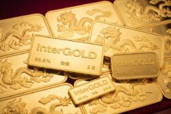 GOLD2go รุกภาคตะวันออก ผนึกร้านทองพันธมิตร รับเทรนด์ออมทอง 100 บาท ถือครองจริงได้