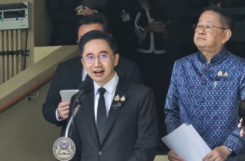 ‘ยศชนัน’ เร่งเยียวยาน่าน ‘ประเสริฐ’ สั่งสำรวจความปลอดภัยโรงเรียน 100% ถึงเปิด