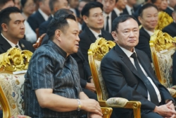 ‘อนุทิน’ เผยเจอ ‘ทักษิณ’ ต้องกราบตัก ไร้คุยพิเศษ ย้ำทำงาน “เพื่อไทย” ราบรื่นดี
