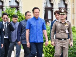 อนุทิน ให้งบฯสำรอง รองนายกฯ คนละ 100 ล้าน รับมือสถานการณ์น้ำฉุกเฉิน