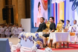 ในหลวง พระราชินี เสด็จฯ งานมหกรรมกองทุนแม่ของแผ่นดิน ประจำปี 2569
