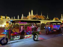 ฟังเสียงคนขับตุ๊กตุ๊ก: หลังรัฐชงห้ามรถสันดาปวิ่งเกาะรัตนโกสินทร์ ‘มลพิษ’ หรือ ‘เหยื่อ’ การจัดระเบียบ ?
