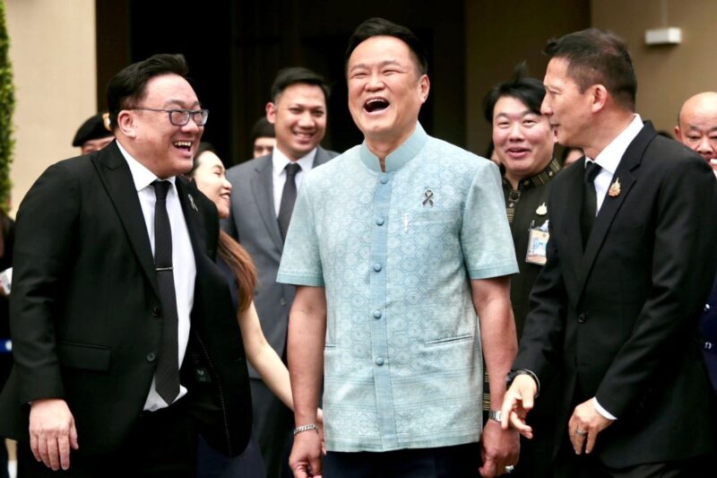 นายกฯ แจ้ง ครม. อย่าหวั่นไหวข่าวยุยงเขย่ารัฐบาล มั่นใจ รัฐมนตรีทำงานเต็มที่