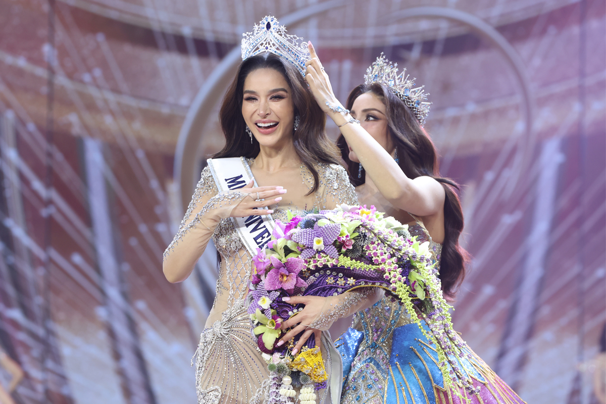 ‘ทารีน่า โบเทส’ นักล่าฝันรอวันคว้ามง ‘มิสยูนิเวิร์ส’ มาทั้งชีวิต