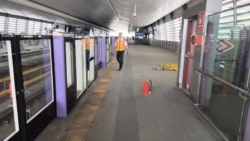 ระทึกไฟไหม้รางรถไฟฟ้า MRT สถานีเตาปูน