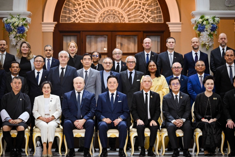 การทูตเชิงรุกสไตล์ ‘อนุทิน’ เปิดประตูเศรษฐกิจอาเซียน ก่อนลุย 9 ภูมิภาค พา ‘ไทย’ อยู่ในสายตาโลก