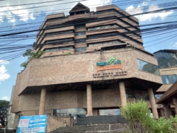 “กาดสวนแก้ว” ห้างดังเชียงใหม่ ประกาศขาย 2,583 ล้าน หลังปิดตำนาน 4 ปี