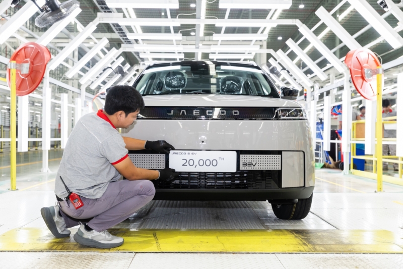 CHERY GROUP ปลื้มโรงงานระยอง ประกอบรถยนต์ครบ 20,000 คัน