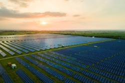กนอ. จับมือ GULF-GPSC ตั้ง ‘รีเนอร์จี’ ผุดโซลาร์ฟาร์ม 17.5 MW บน Silt Pond มาบตาพุด