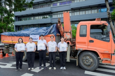 GULF เดินหน้าช่วยผู้ประสบภัยน้ำท่วมกรุงเทพฯ ส่งมอบถุงยังชีพ GULF Care ผ่าน กทม.