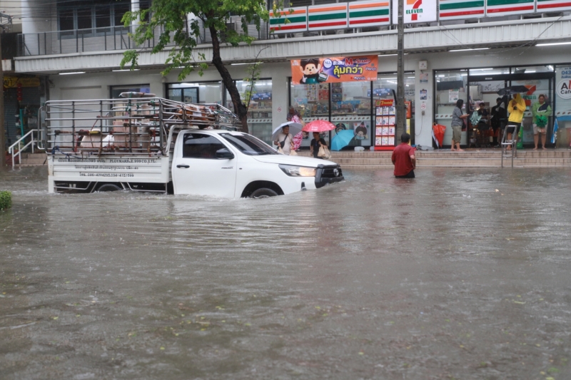 ‘ชัชชาติ’ ประกาศขยายพื้นที่ประสบสาธารณภัย 50 เขต