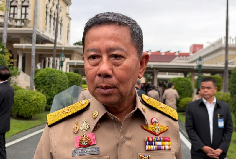 รัฐบาล ใช้ทหารช่วยขนย้ายสัมภาระตกค้างสนามบิน เผยภาพรวมสถานการณ์ดี