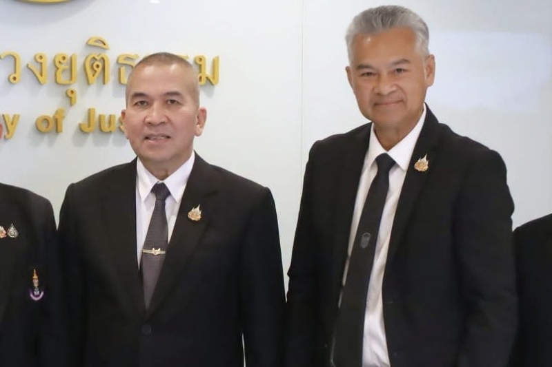 ‘รุทธพล’ แจงตั้ง ‘ปิยะ‘ คุม DSI อิงเหมาะสมผลงานย้อนหลัง 2 ปี ไม่ใช่ตอบแทนคดีฮั้ว สว.