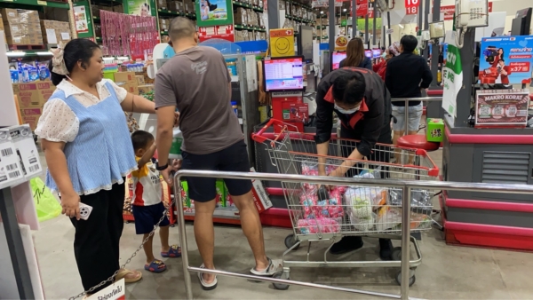 ซีพี แอ็กซ์ตร้า ย้ำ “แม็คโคร–โลตัส” สินค้าเพียงพอ เติมสต็อกต่อเนื่อง