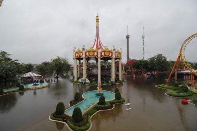 น้ำท่วมกระทบ ‘สวนสยาม’ ปิดปรับปรุง คาดใช้เวลาฟื้นฟู 6 เดือน