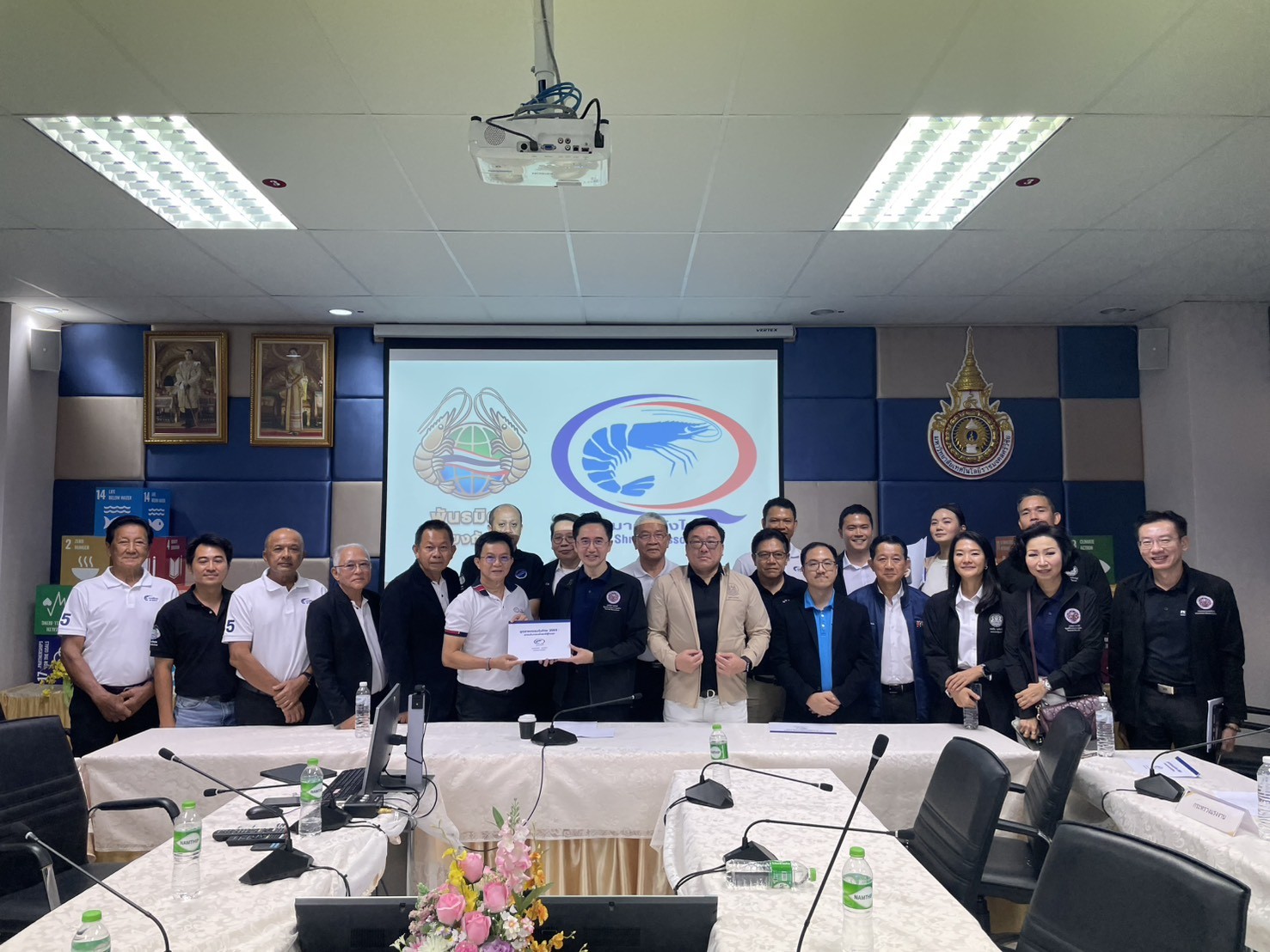 สมาคมกุ้งไทยพบ “ยศชนัน” วอน อว.เร่งแก้โรค-ลดต้นทุน ฟื้นกุ้งไทยหลังหล่นอันดับ 7 โลก