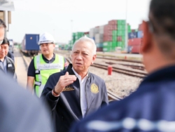 “พิพัฒน์” แก้คอขวด ICD ลาดกระบัง สางปัญหาสัมปทาน เปิดประมูลใหม่ 20 ปี“พันล้าน”
