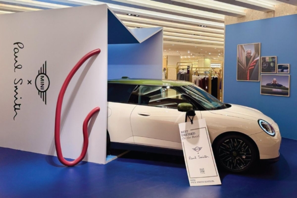 เซ็นทรัลกรุ๊ป โชว์ MINI x Paul Smith ที่เบอร์ลิน-มอบสิทธิ The 1 ที่ยุโรป
