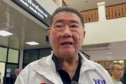 ภูมิธรรมซัดส้ม ไม่มีสิทธิ์เรียกร้อง เตือนไม่ฟัง! – เขากระโดง-ฮั้ว สว.จบ หากยกให้ พท. แต่เลือกซบ ‘น้ำเงิน’