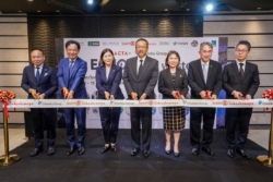 สยาม ทาคาชิมายะ จัดนิทรรศการศิลปะร่วมสมัย “ECHOES of Waste – เสียงสะท้อนแห่งสังการ”