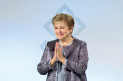 ปิดฉากประชุม IMF-World Bank ‘กอร์เกียวา’ ยกย่องผ้าไหมไทย หยอดหวานใส่ประชุมทุกวัน